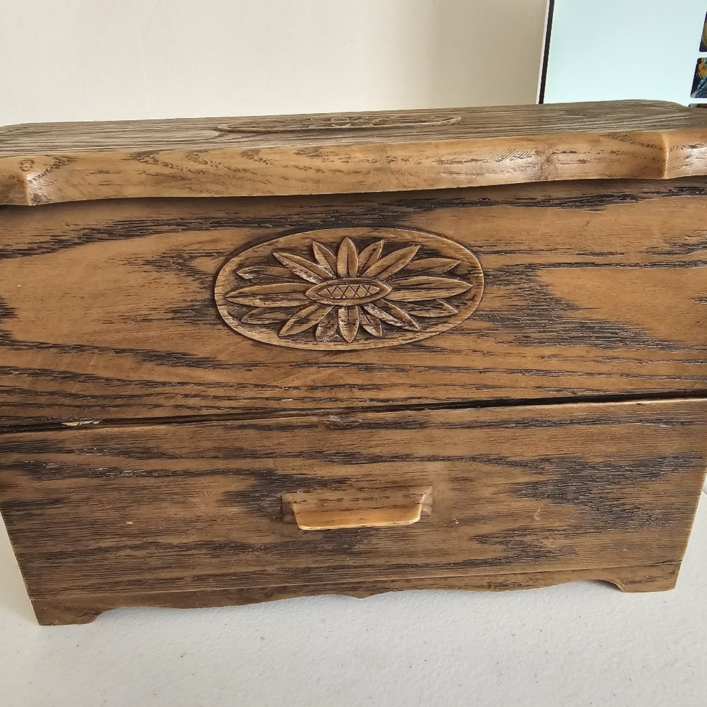Lerner Vintage Faux Wood Recipe Box With Category Cards